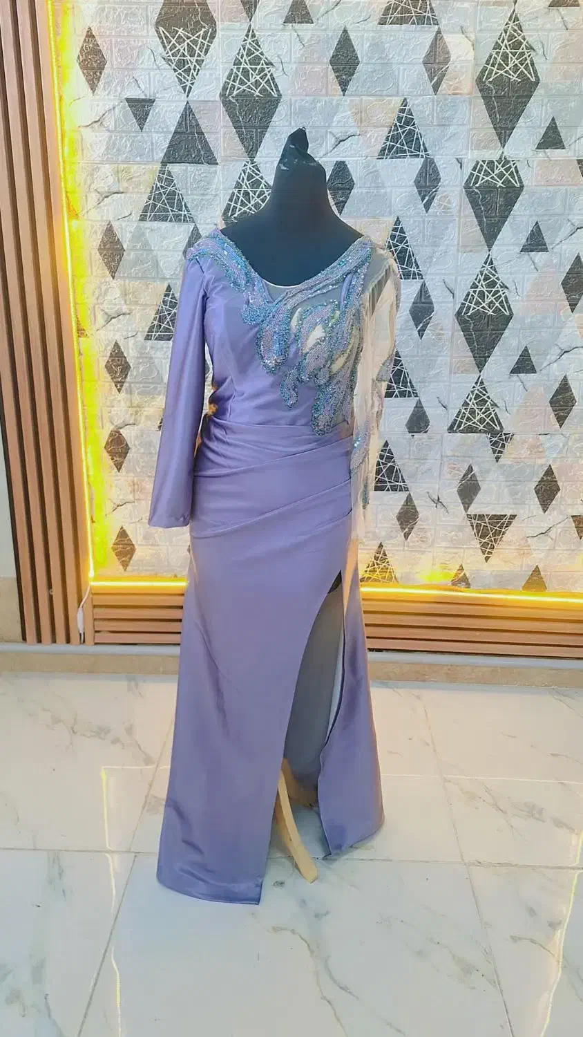 فروش و  قبول سفارش لباسهای.مجلسی مانتو شلوار.مجلسی|لباس|مرند, |دیوار