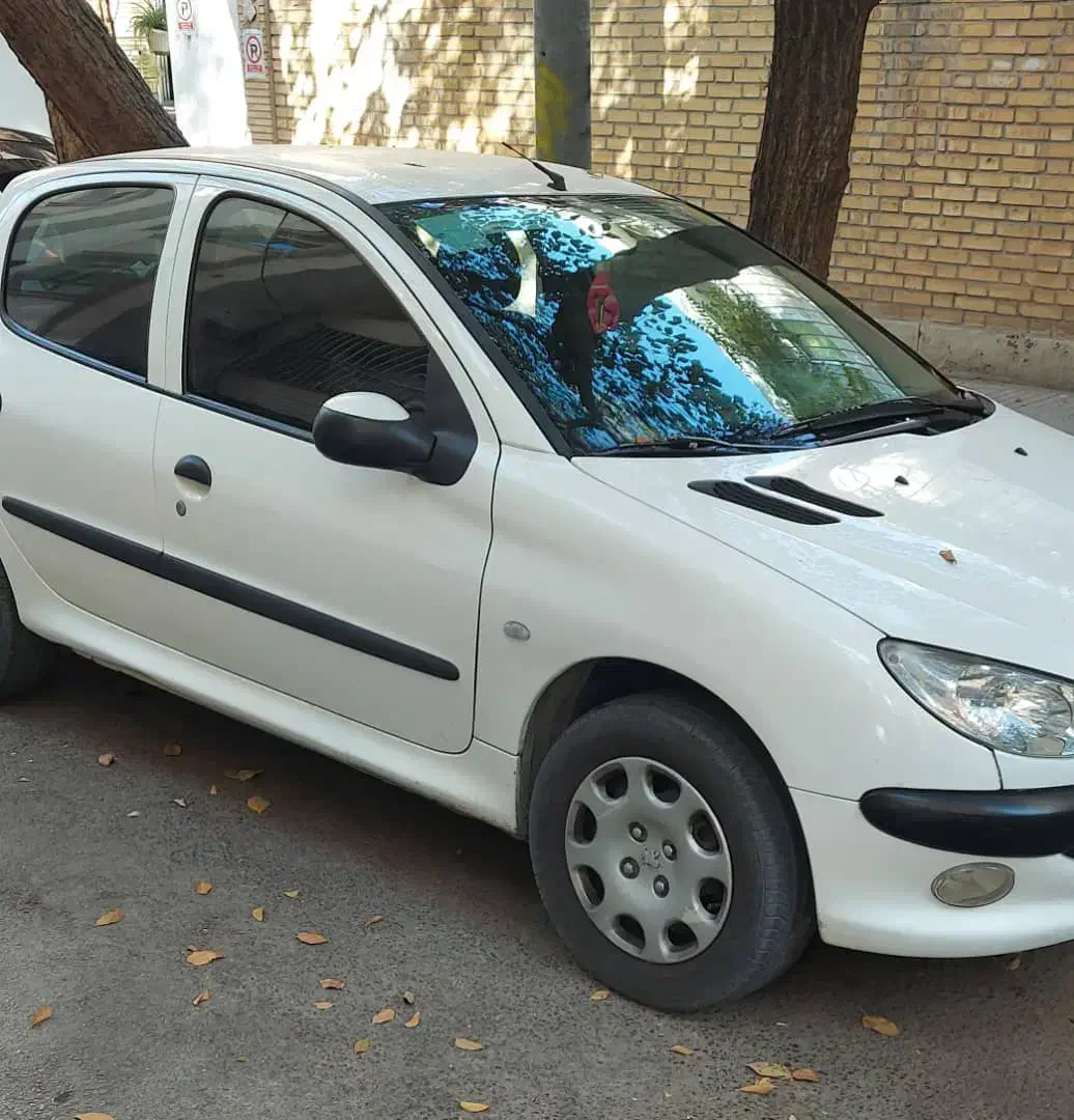 خودرو ۲۰۶ سفید|خودرو سواری و وانت|اصفهان, سعادت‌آباد|دیوار