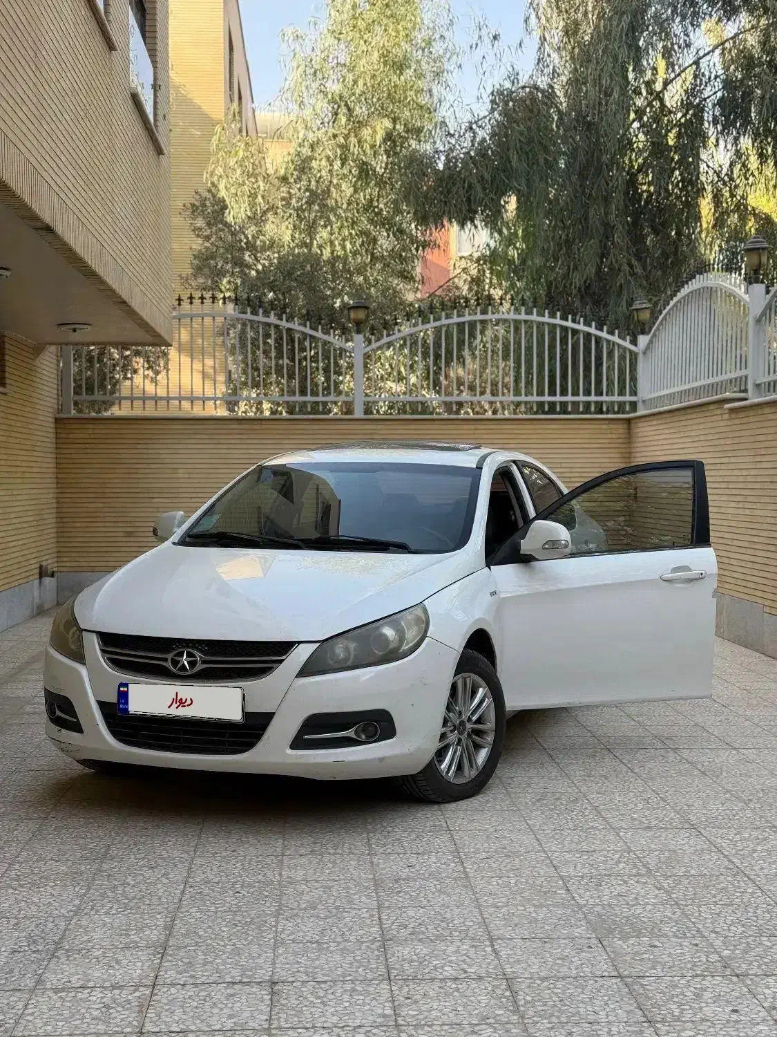 جک j5 فوق تمیز|خودرو سواری و وانت|اصفهان, سپاهانشهر|دیوار