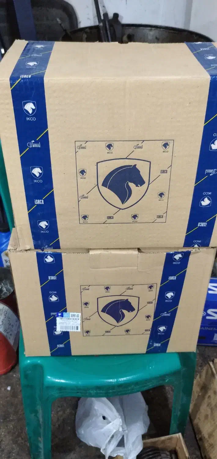 جفت چراغ جلو و عقب|قطعات یدکی و لوازم جانبی|کازرون, |دیوار