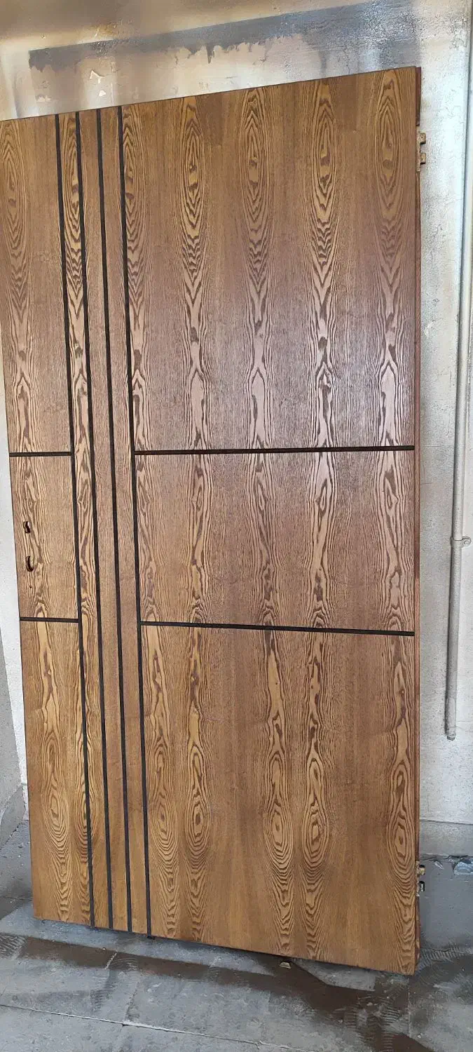 رنگکاری درب چوبی نقد و اقساط|خدمات پیشه و مهارت|فلاورجان, |دیوار