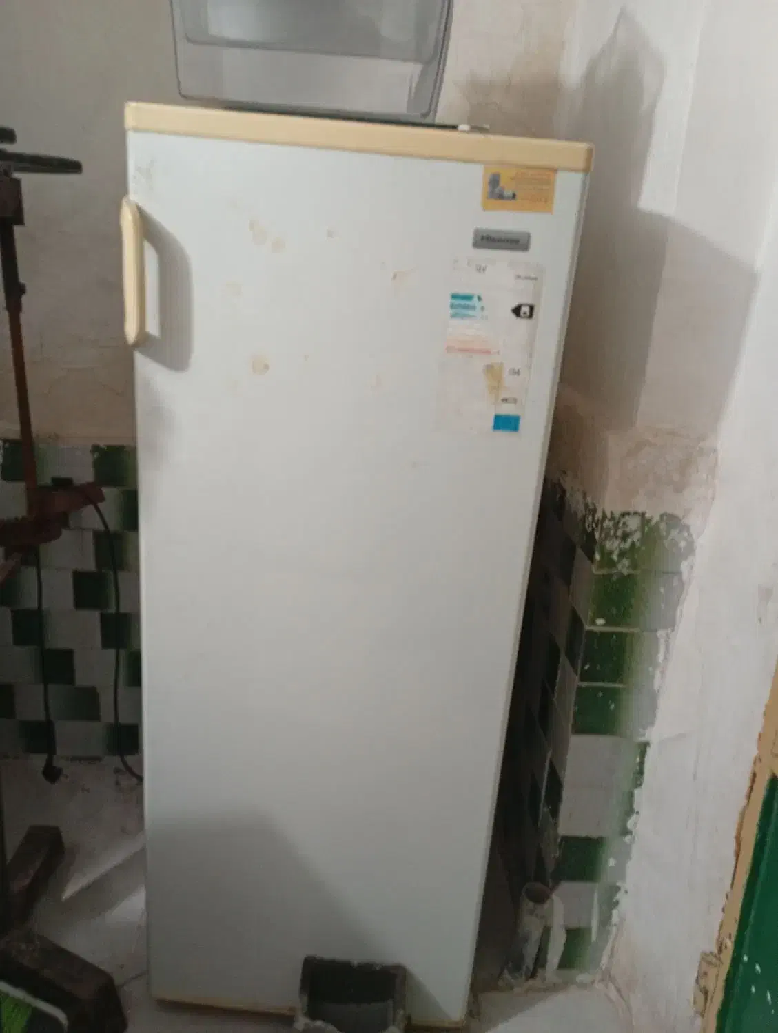 یخچال.یخچال فریزر.بخاری.تخمه پز.پیک نیک|یخچال و فریزر|جلین, |دیوار