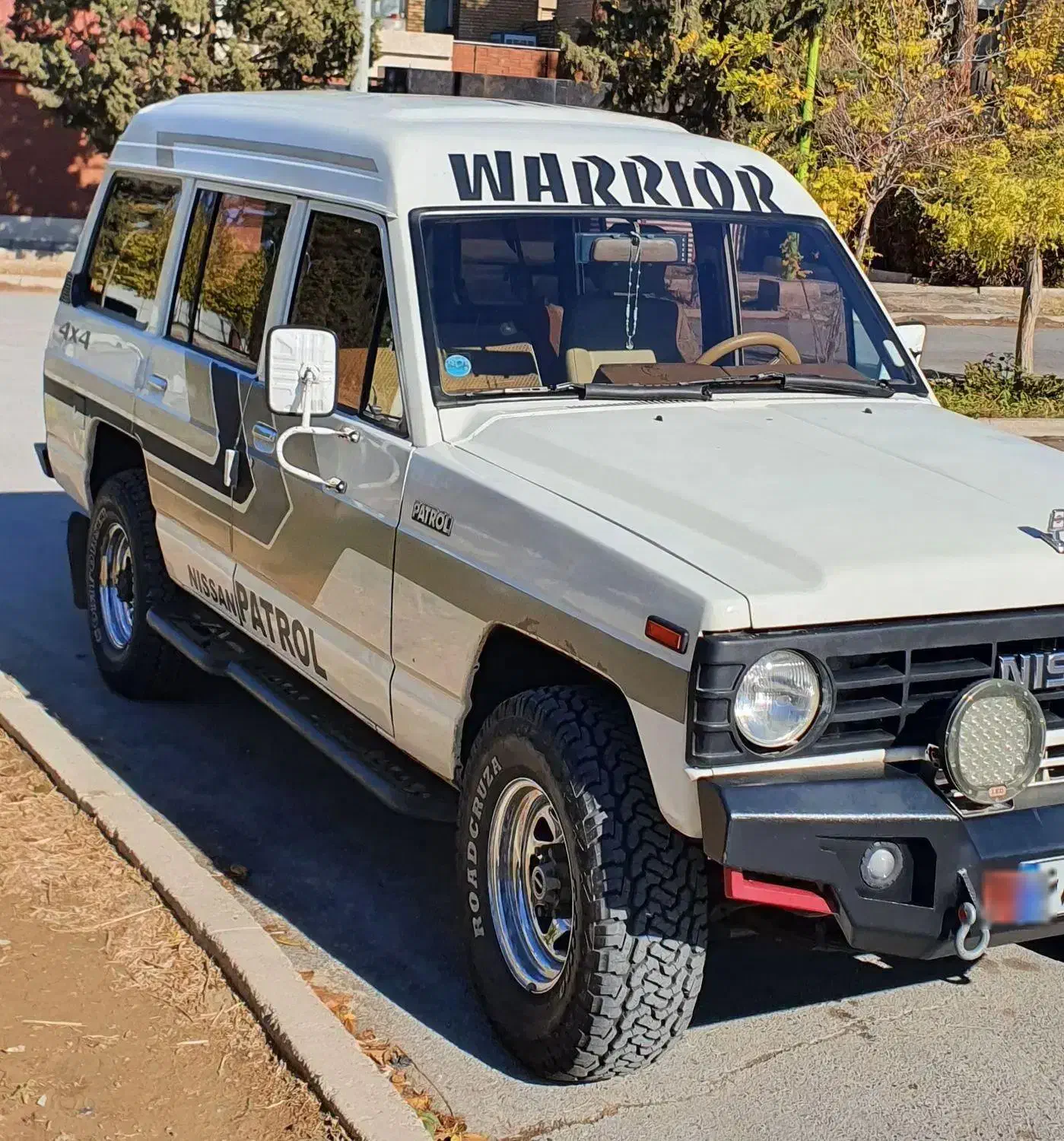 پاترول ۶ سیلندر ۴ درب ۶ دنده سرعتی قدرتی|خودرو سواری و وانت|فولادشهر, B1|دیوار