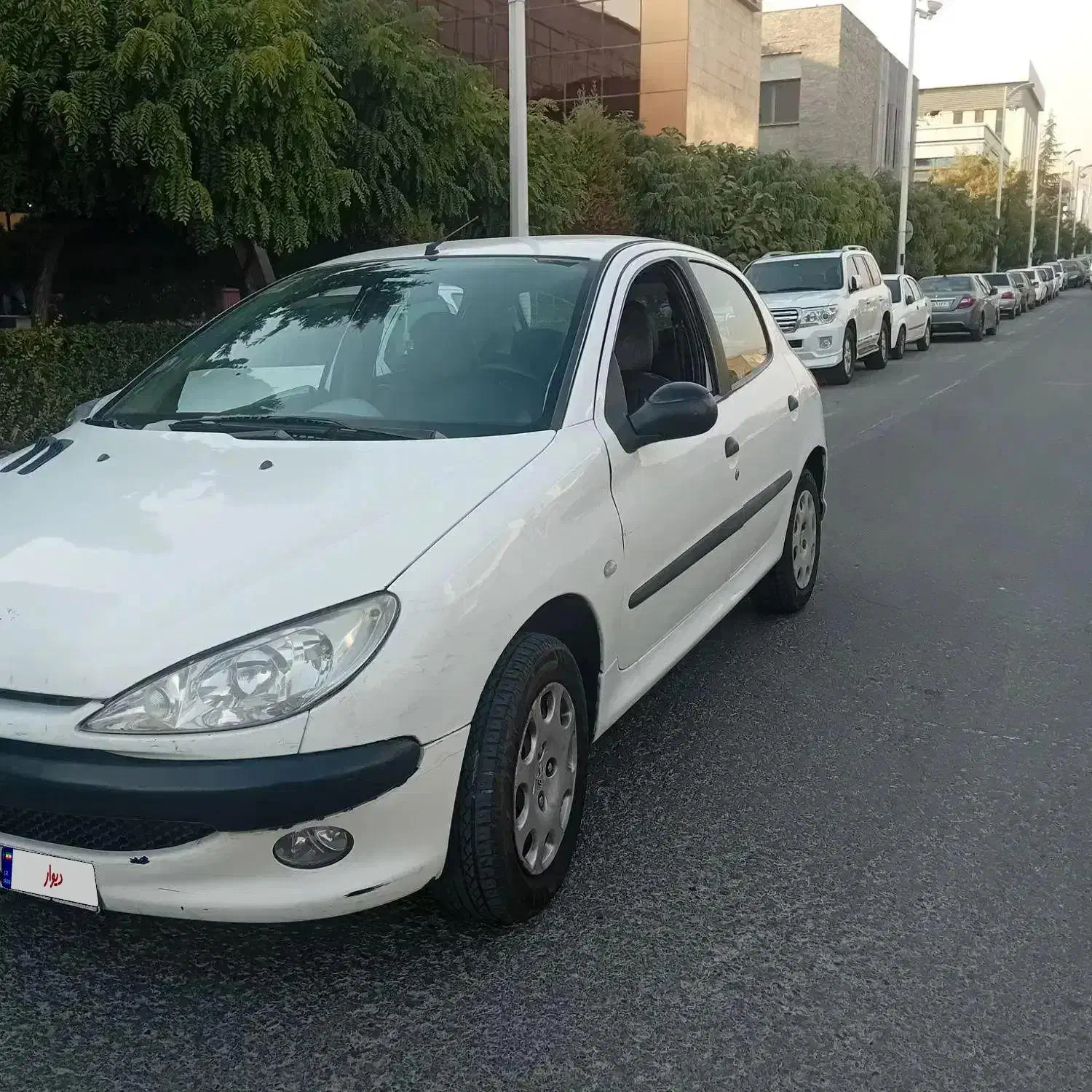 پژو ۲۰۶ مدل ۸۸ تیپ ۲|خودرو سواری و وانت|تهران, شهرک شهید رجایی (کوی نوبنیاد)|دیوار