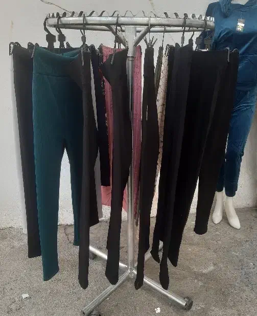 رگال گردون،مانکن،|کتابخانه، شلف، قفسههای دیواری|ری, جوانمرد قصاب|دیوار