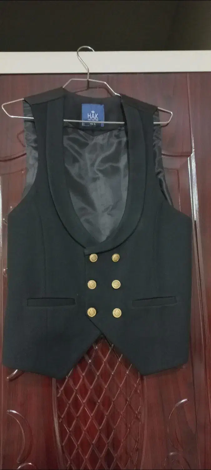 کاپشن و پیراهن|لباس|اسلامشهر, باغ فیض|دیوار