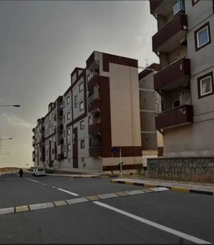 ۸۵متری خوش‌نقشه جنوبی بام مِهستان|فروش آپارتمان|هشتگرد, شهرک گلها|دیوار