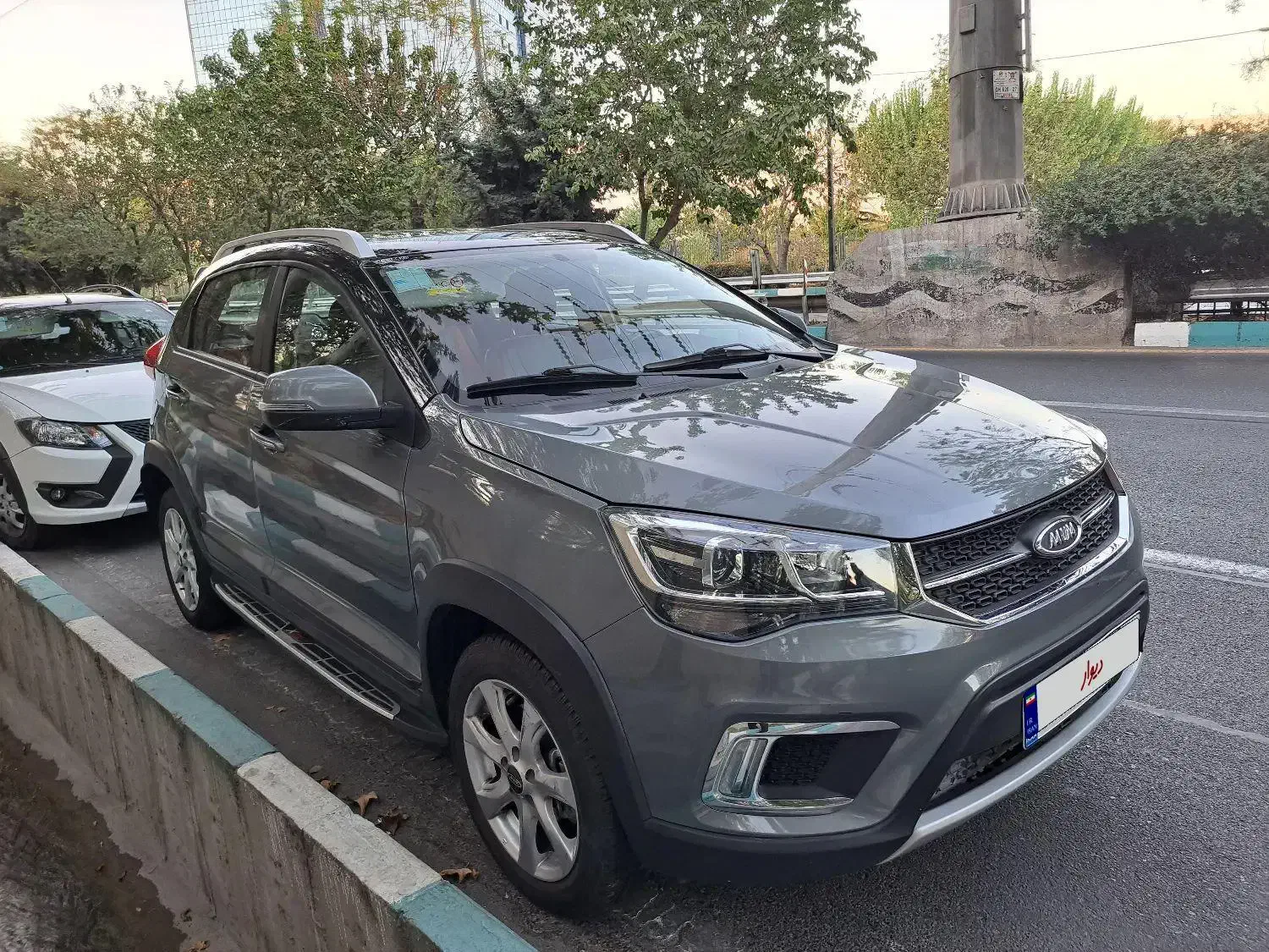 فروش ام وی ام X22 اتوماتیک مدل 1400 اسپرت اکسلنت|خودرو سواری و وانت|تهران, نیلوفر|دیوار