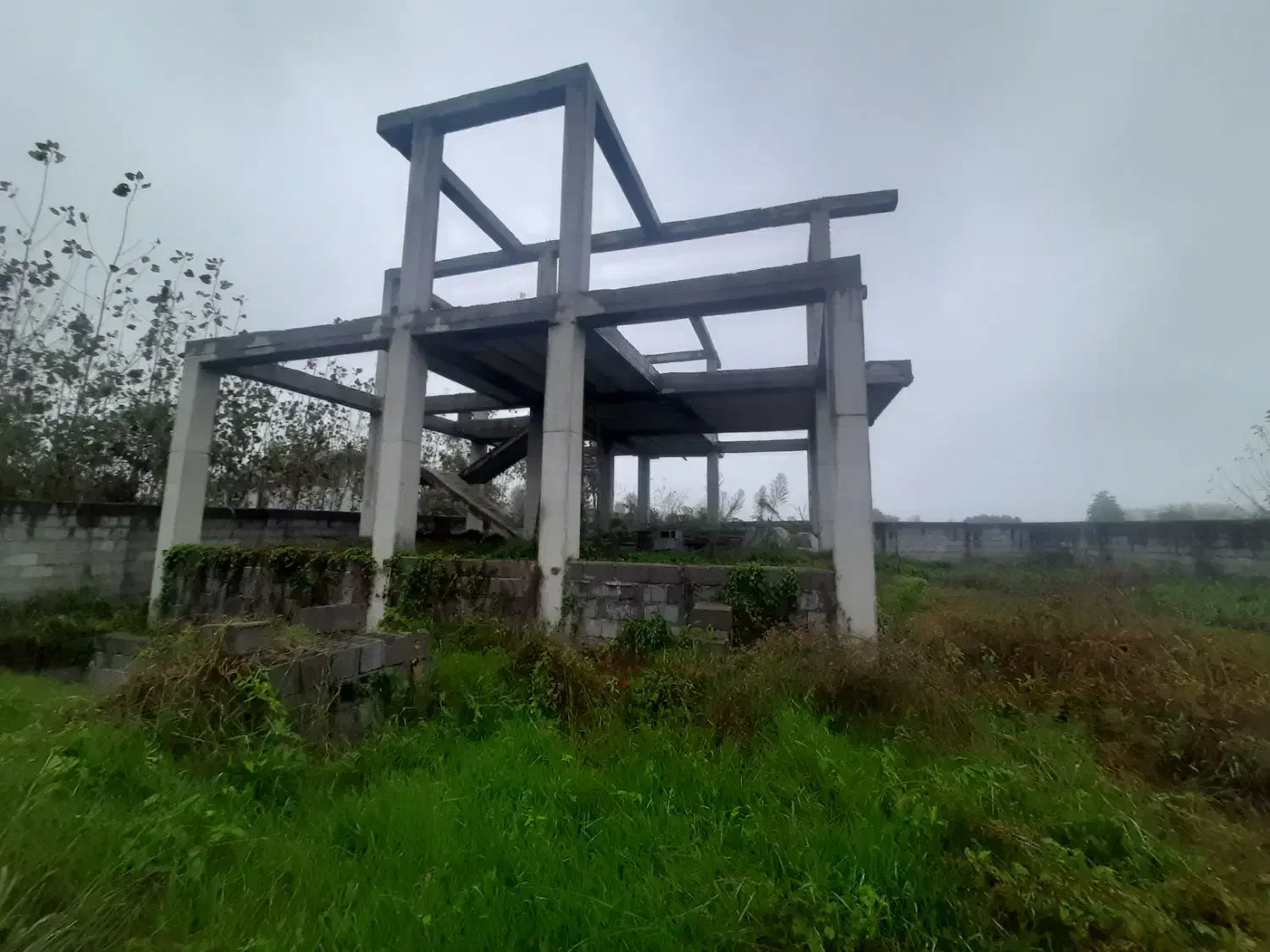 فروش زمین ویلایی نیم ساخته با ویو رویایی|فروش خانه و ویلا|آستانه اشرفیه, |دیوار