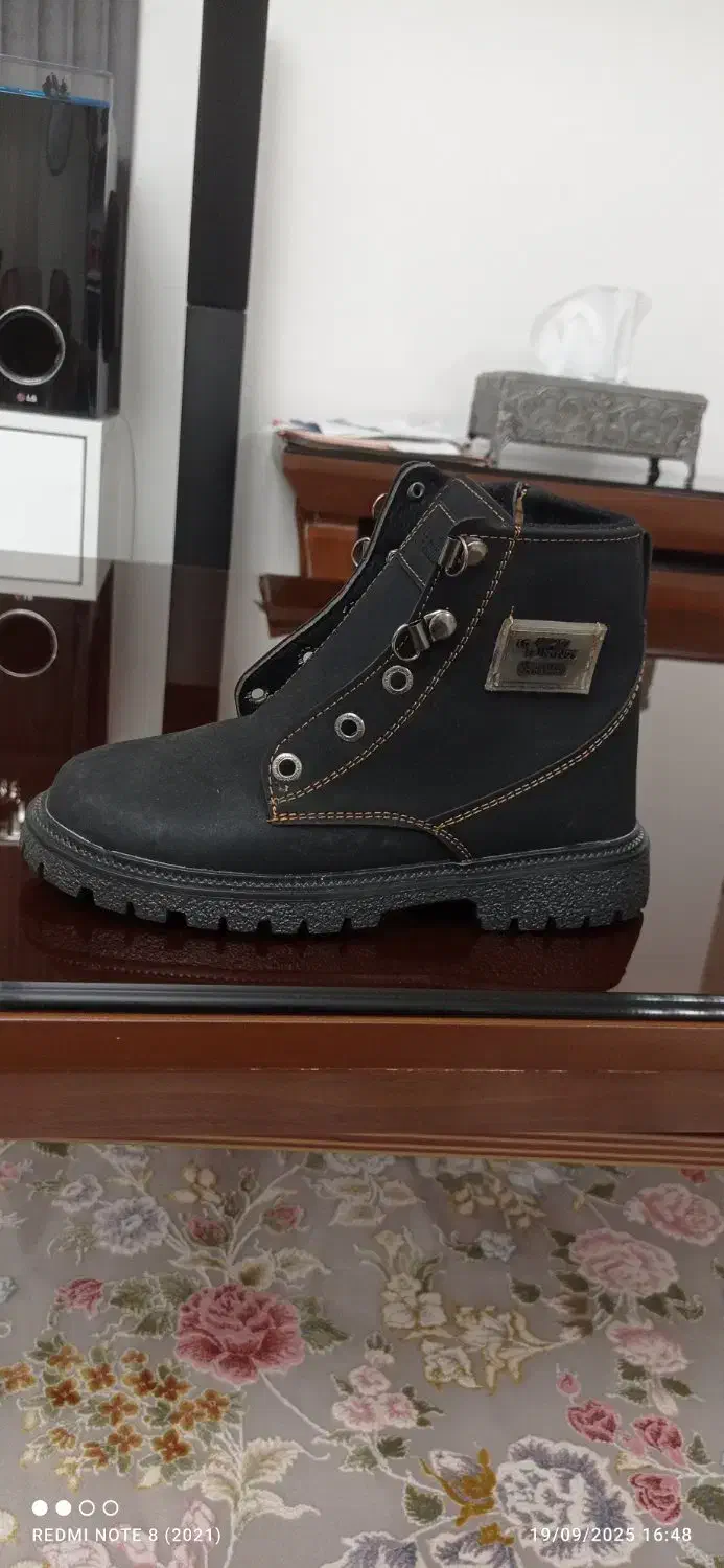 بوت در سایزبندی|کیف، کفش، کمربند|رشت, یخسازی|دیوار