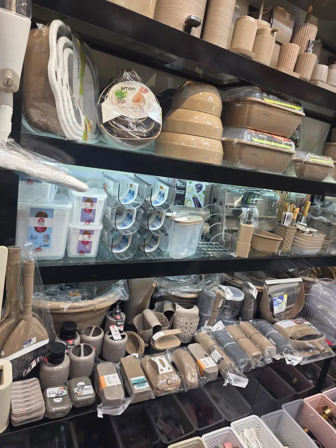 فروش تکی به  عمده رنگ نسکافه ای لیمون موکا شارژ شد|ظروف نگهدارنده، پلاستیکی، یک‌بارمصرف|مشهد, کوی المهدی|دیوار