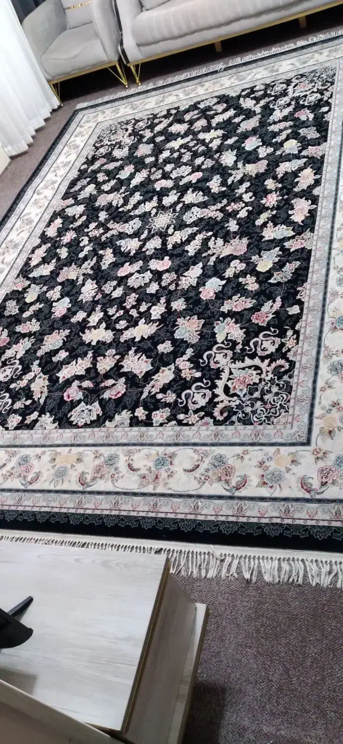 فرش۹ متری|فرش|شهرکرد, |دیوار