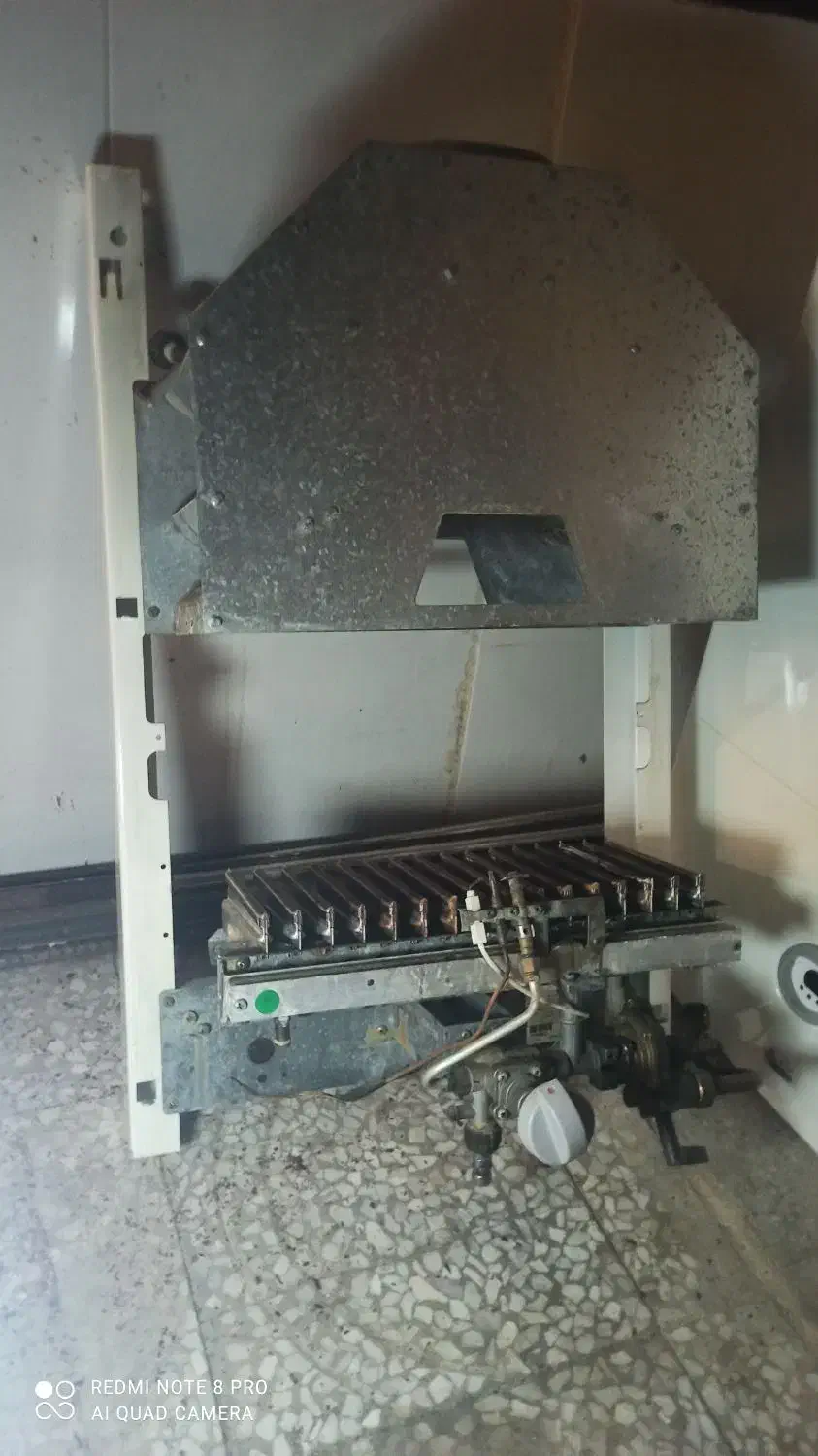 آبگرمکن دیواری|آبگرمکن، پکیج، شوفاژ|کرمانشاه, |دیوار