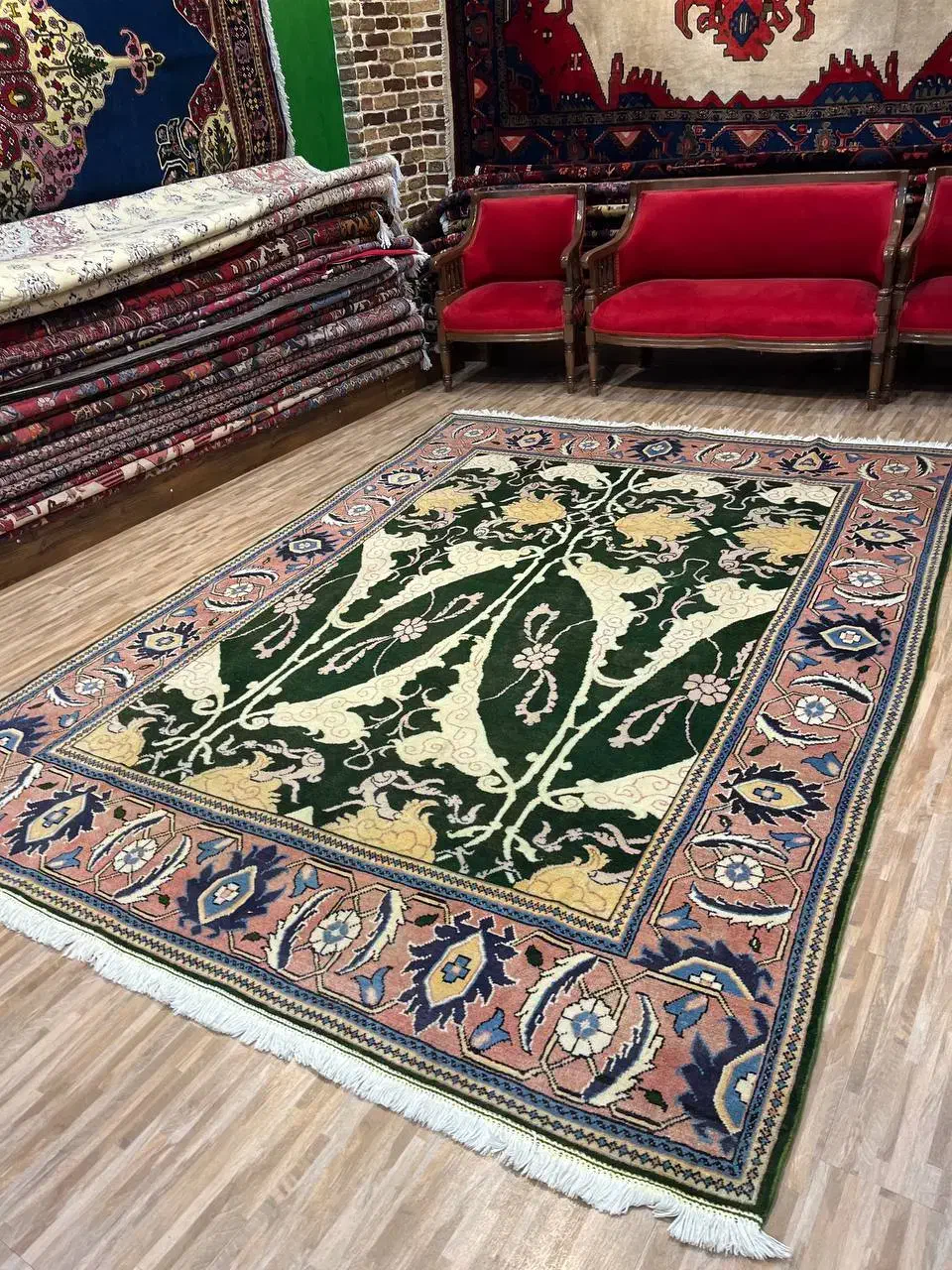 بی واسطه خریدکنید|فرش|کرج, برغان|دیوار