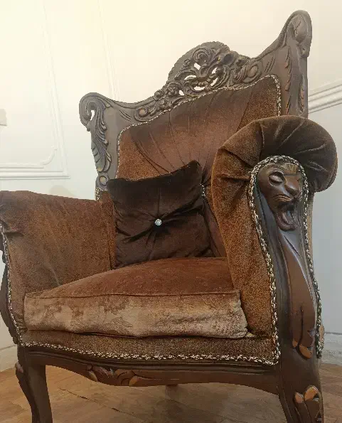 مبلمان ۹نفره تمام چوب راش سلطنتی کله شیری|مبلمان خانگی و میز عسلی|اصفهان, بهارستان (مخابرات)|دیوار