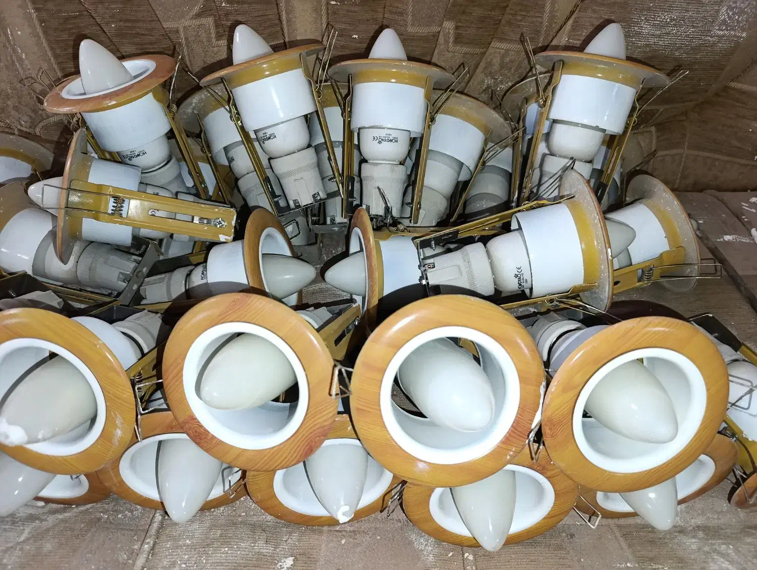 هالوژن|لامپ و چراغ|سمنان, |دیوار