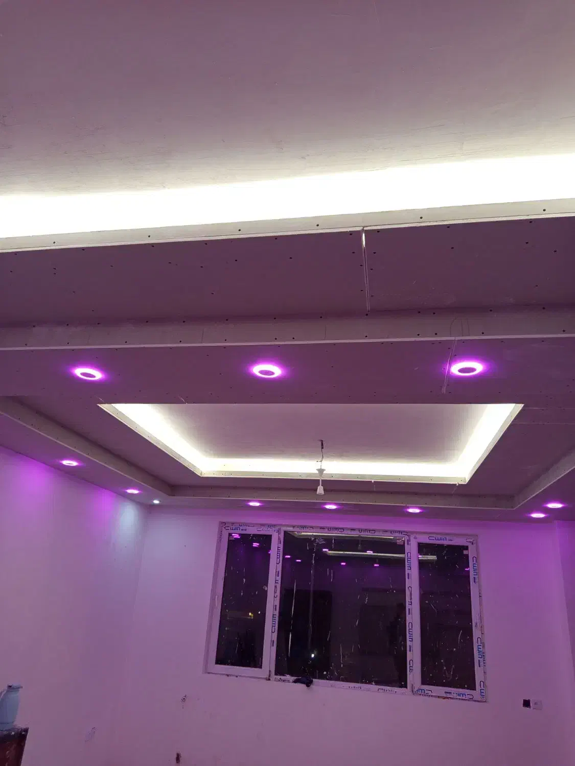 برقکار ساختمان و برق کار صنعتی|خدمات پیشه و مهارت|کرمان, |دیوار