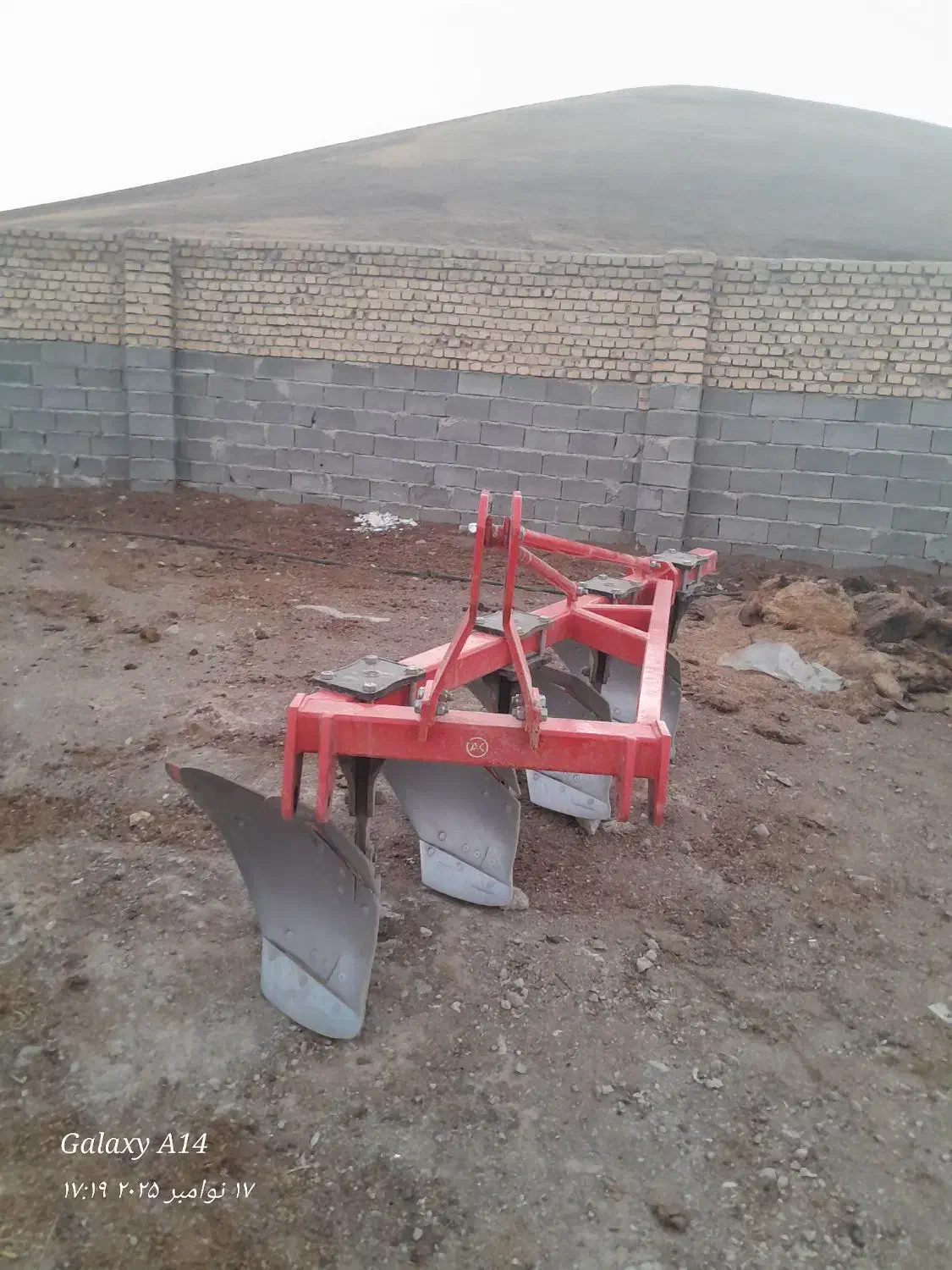 ادوات کشاورزی گاو آهن و بذر پاش|ماشین‌آلات صنعتی|کرمانشاه, |دیوار