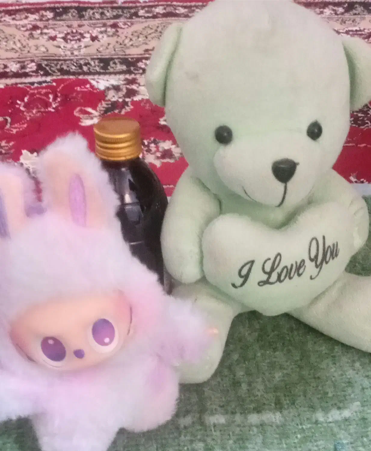 دوتا عروسک یکی خرسی و دیگری لبوبو|اسباب‌بازی بچه|زابل, |دیوار