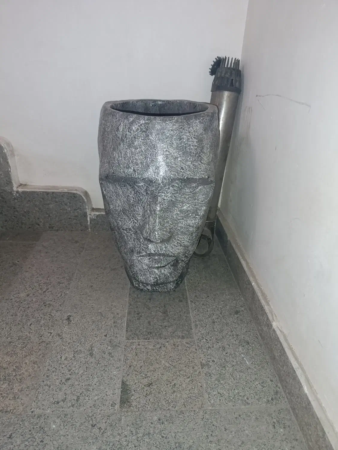 گلدان|گل و گیاه طبیعی|تبریز, |دیوار