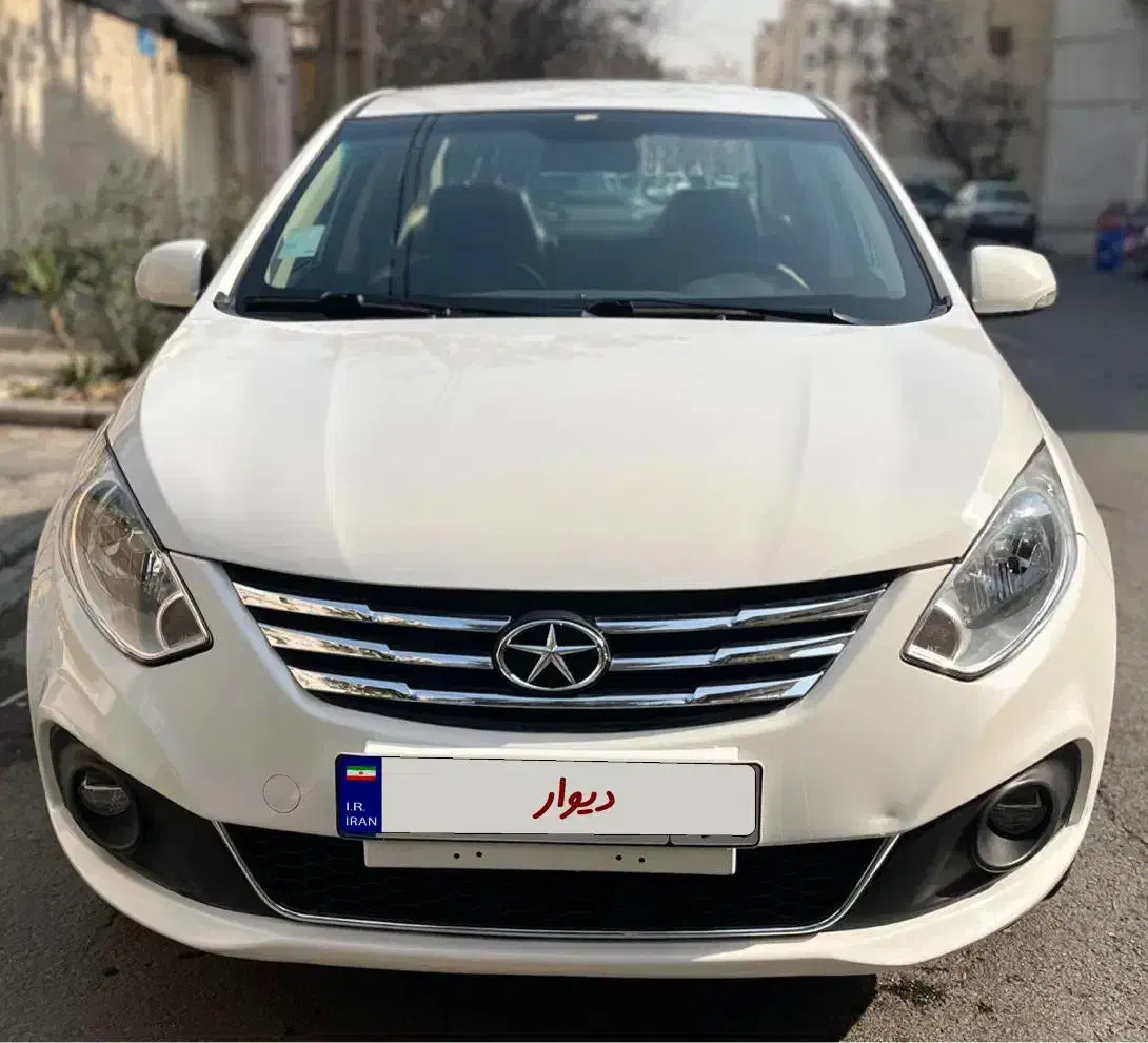 جک j4 سفید ۱۴۰۲ درحد|خودرو سواری و وانت|تهران, طرشت|دیوار