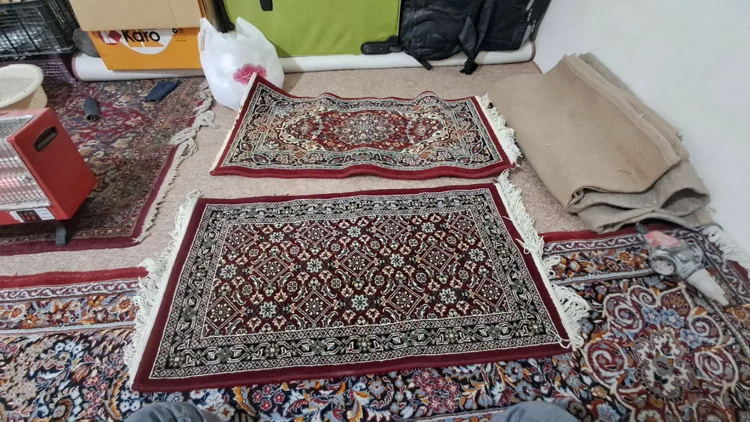 قالنچه|پادری|تهران, آهنگ|دیوار