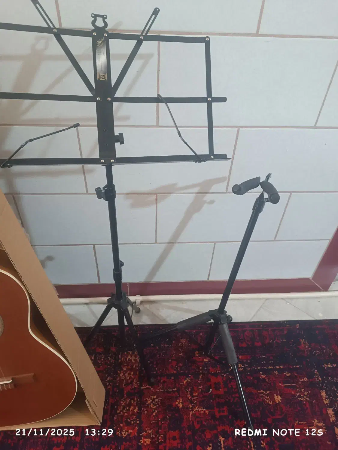 گیتار ،پایه گیتار ،پایه نت خوانی،کیف گیتار|گیتار، بیس، امپلیفایر|کرمان, |دیوار