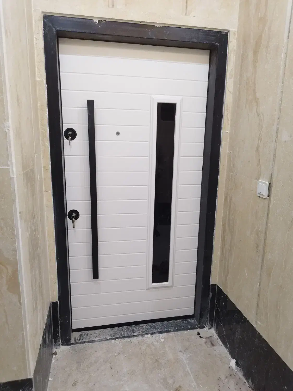 درب تمام چوب و ضد سرقت به قیمت استثنایی|حراج|شاهرود, |دیوار