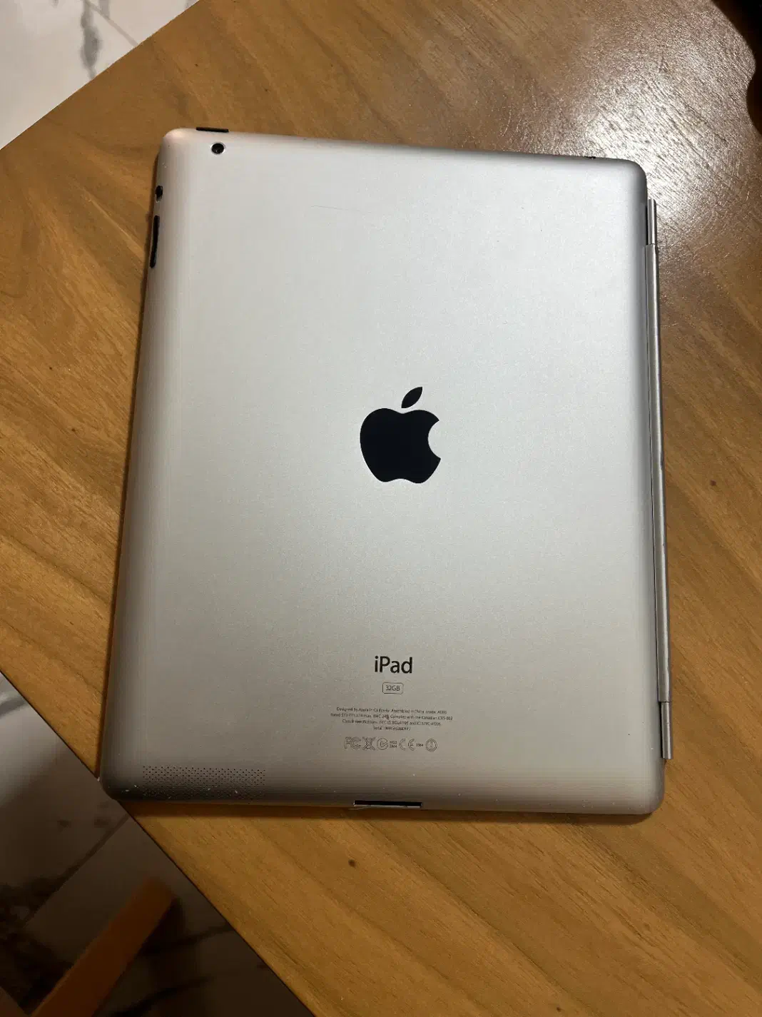 Apple iPad 2 silver A1395 مدل (کارکرده) ایپد|تبلت|تهران, گلاب دره|دیوار