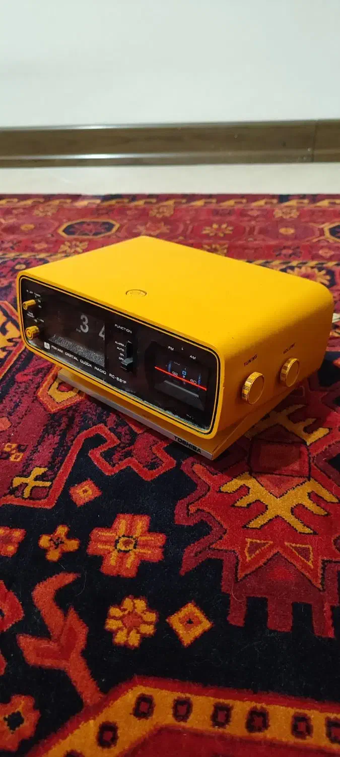رادیو قدیمی|کلکسیون اشیاء عتیقه|کرج, گوهردشت|دیوار