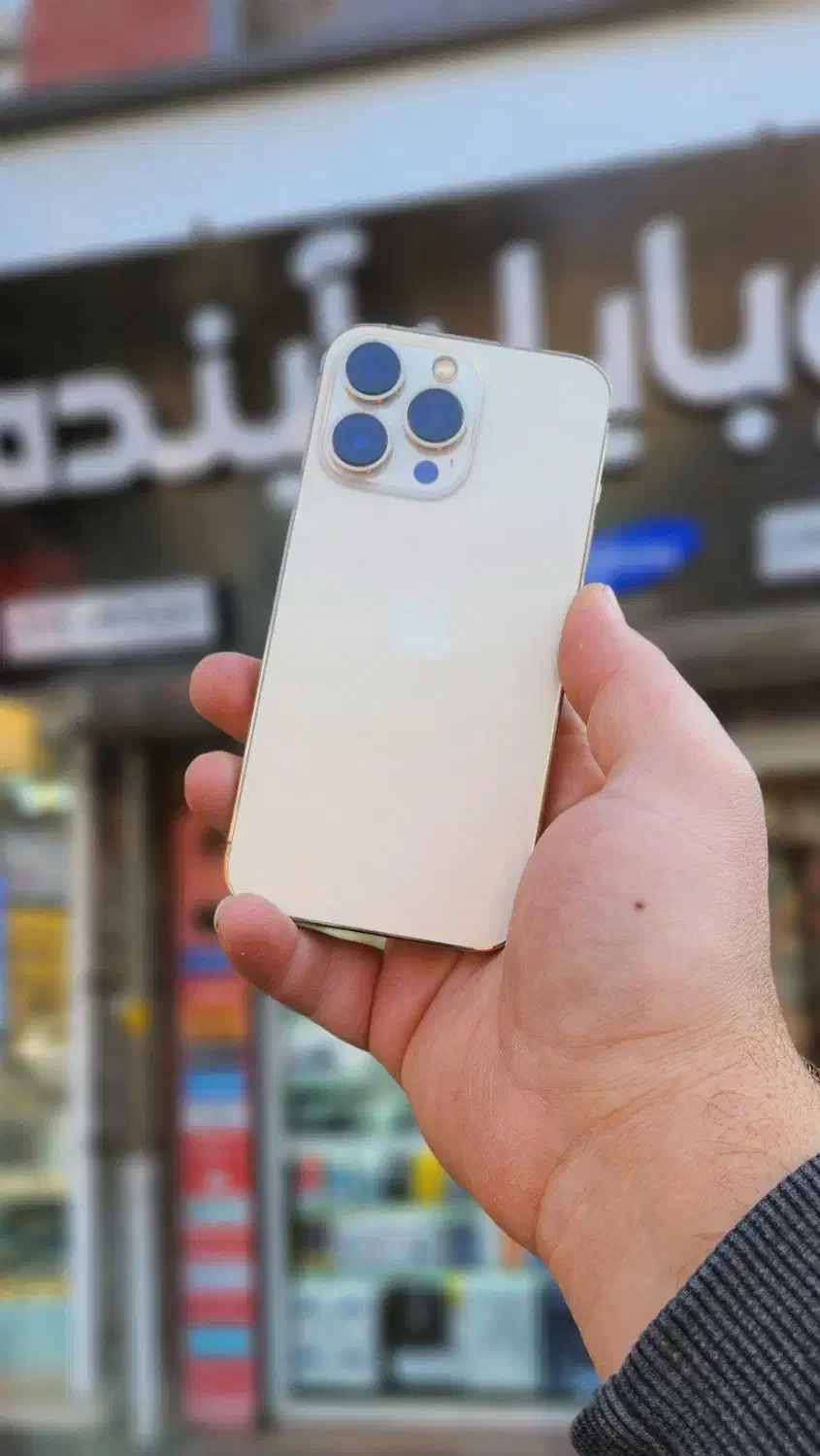 گوشی اپل Iphone 13 Pro با حافظه ۲۵۶ پلمپ باتری ۷۵|موبایل|زنجان, |دیوار