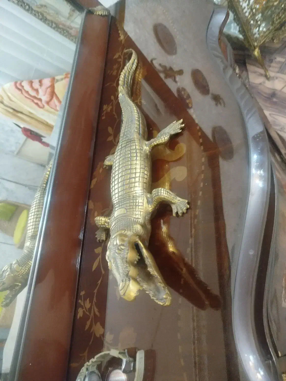 مجسمه تمساح برنز قدیمی|مجسمه، تندیس، ماکت|محمدشهر, محمدشهر|دیوار