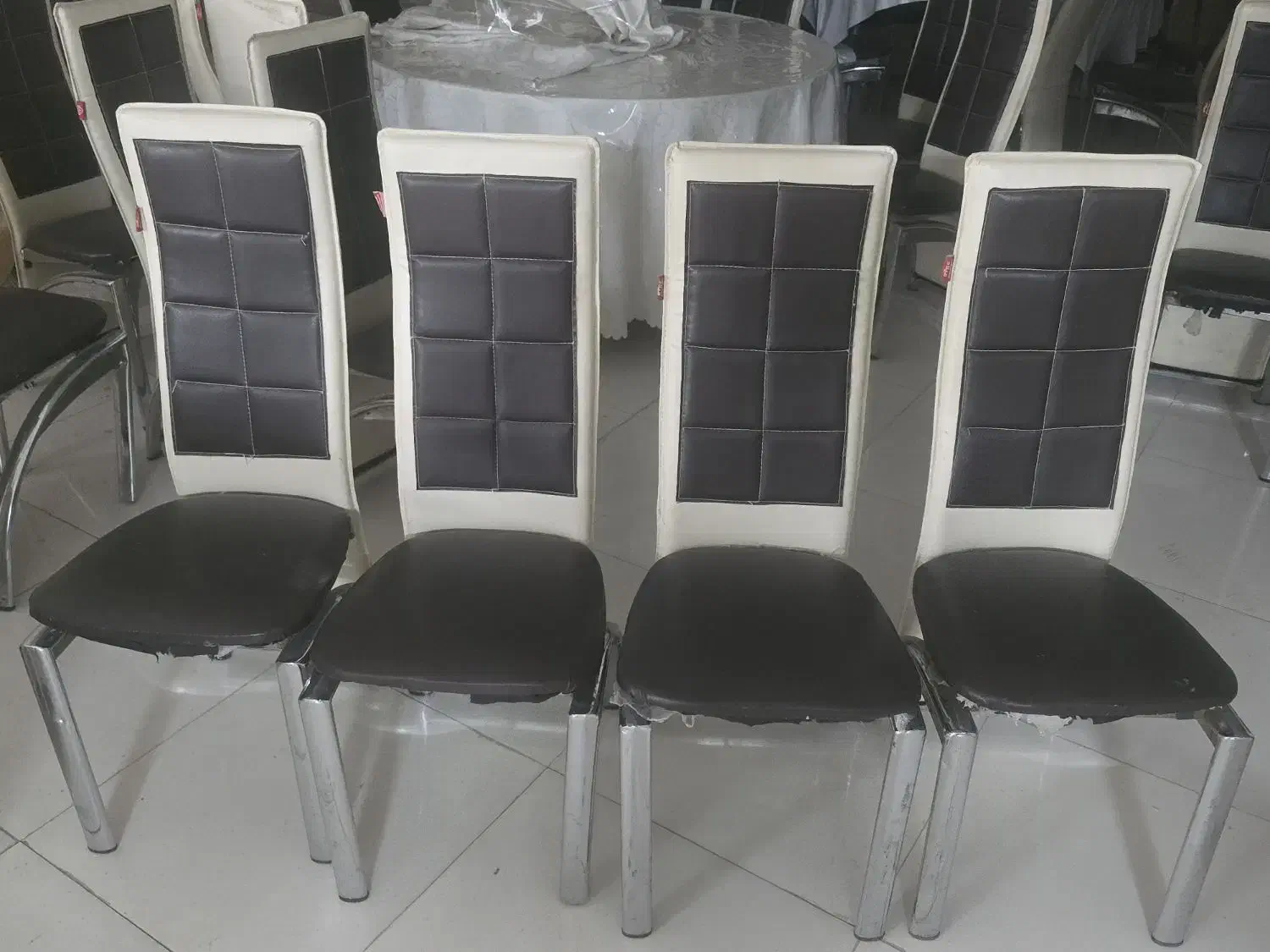 صندلی  های مناسب برای جشن ها|صندلی و نیمکت|بندرعباس, |دیوار