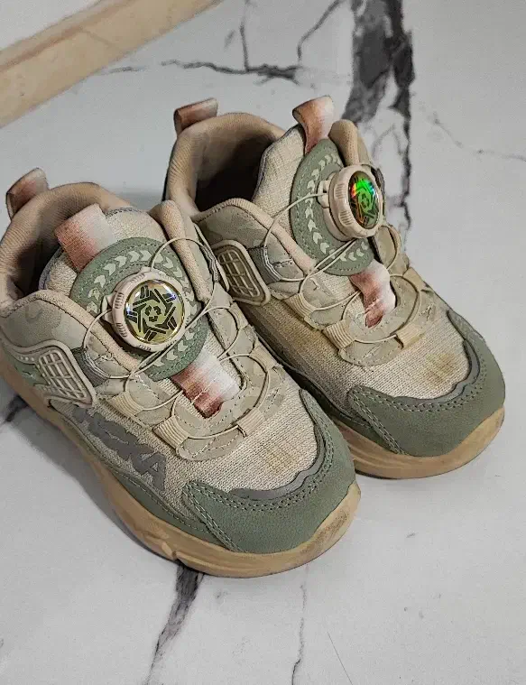 کفش بچگانه دخترانه|کفش و لباس بچه|پاکدشت, پاکدشت (مامازند)|دیوار