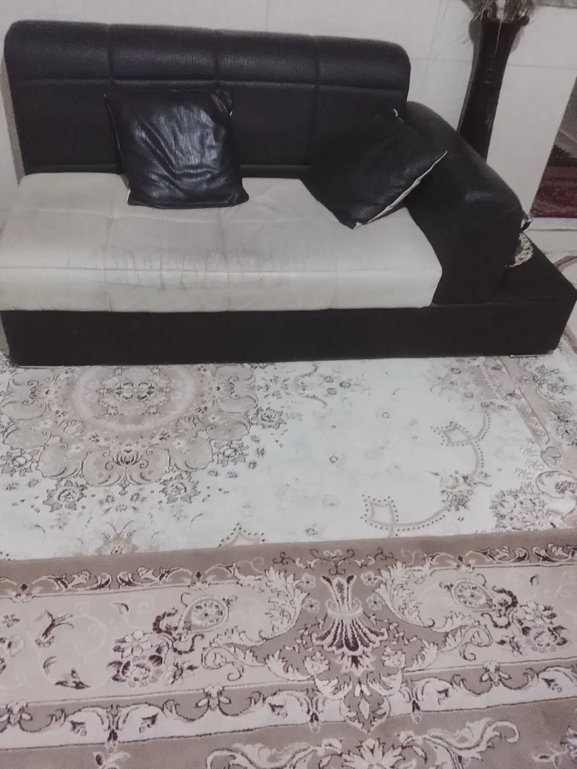 راحتی|مبلمان خانگی و میز عسلی|نیشابور, فیض آباد|دیوار