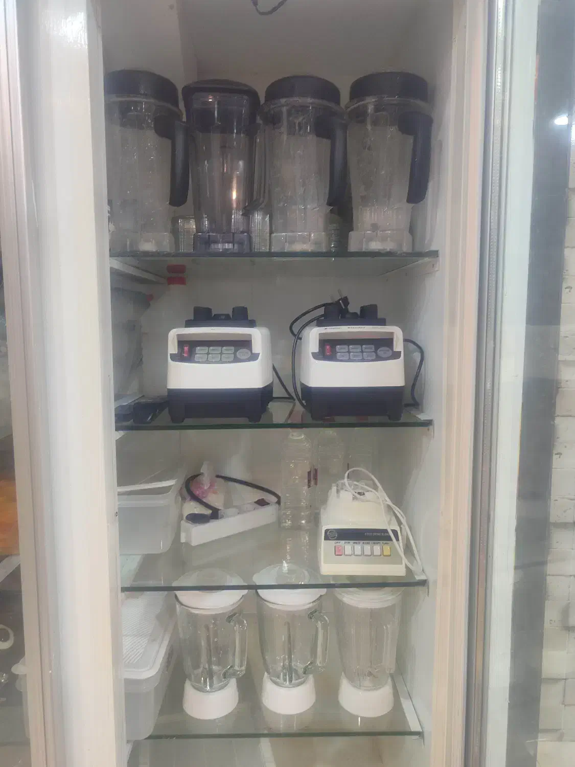 کلیه  وسایل در حد نوبفروش میرسد|فروشگاه و مغازه|ضیابر, |دیوار