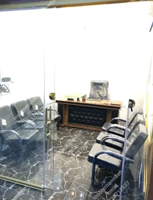 میز صندلی اقتصادی|دفتر کار|رشت, پیرکلاچای|دیوار