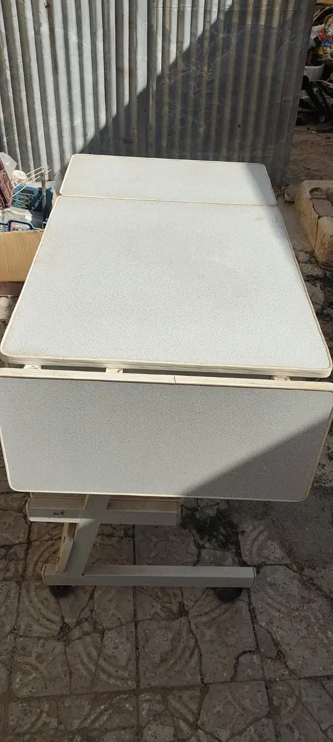 میز کامپوتر|میز تحریر و کامپیوتر|سمیرم, |دیوار