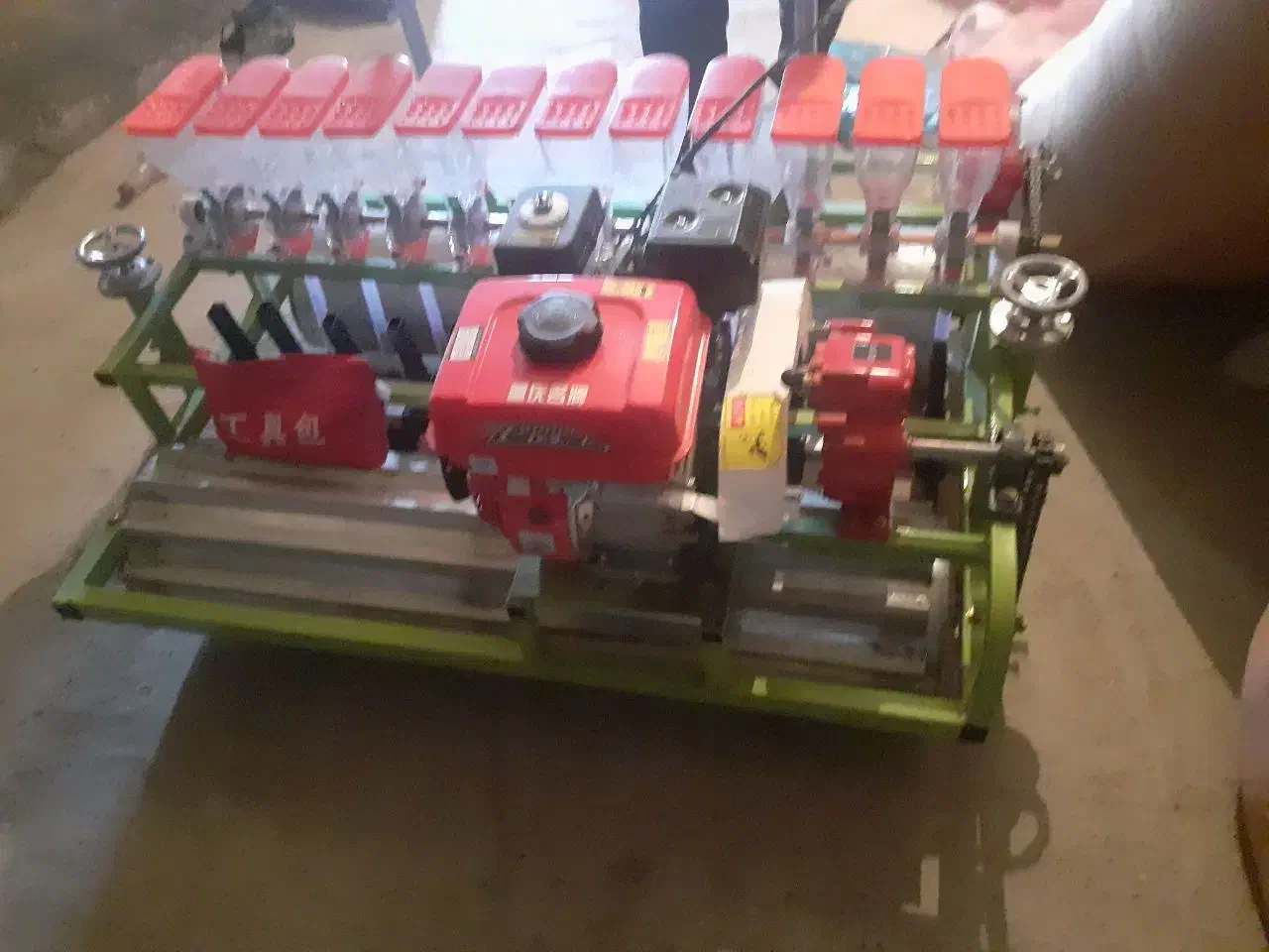 دستگاه بذر کار موتر بنزینی میکانیکی|ماشینآلات صنعتی|شاهدشهر, |دیوار