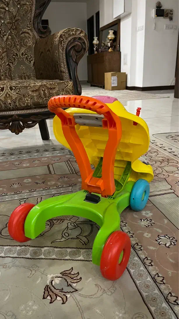 واکر کودک|اسباب‌‌بازی|قم, زنبیل آباد|دیوار