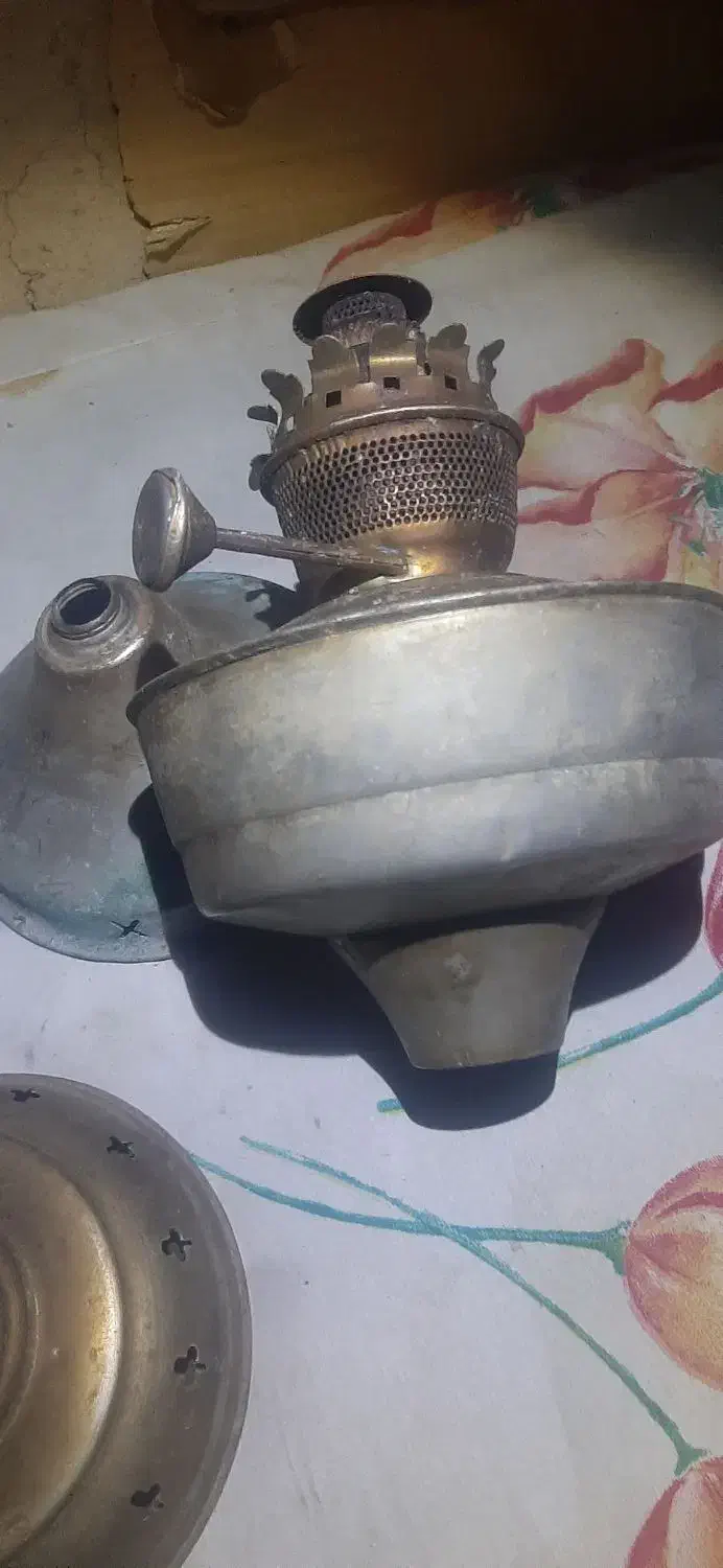 چراغ نفتی فیتیله ای دوعدد|کلکسیون اشیاء عتیقه|چابکسر, |دیوار