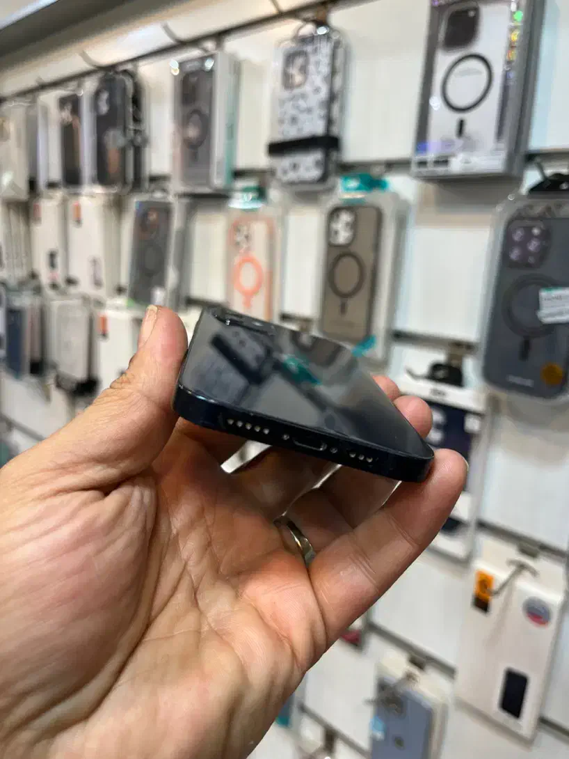 Iphone 12 128gb black|موبایل|کرج, مهرویلا شمالی|دیوار