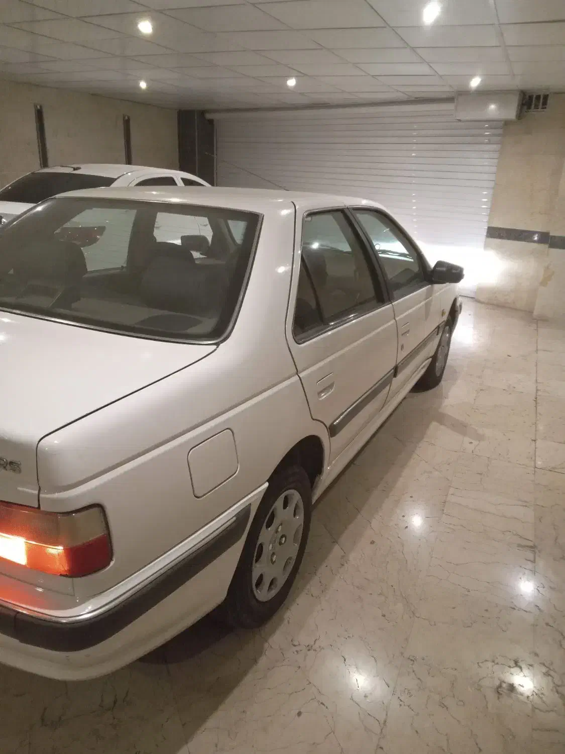 پرشیا مدل۹۲ سفید بی نظیر|خودرو سواری و وانت|کرج, شهرک بنفشه|دیوار