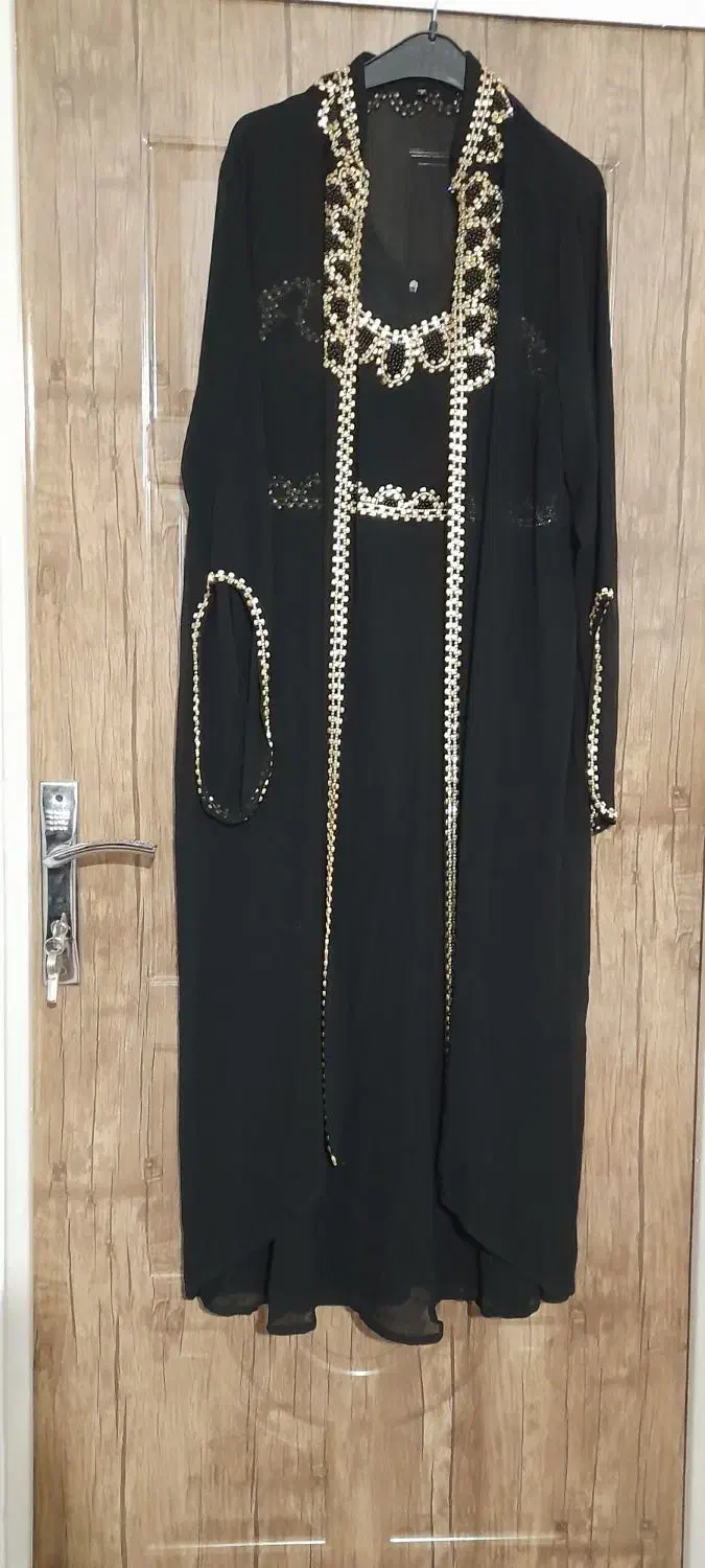 عبادوتیکه|لباس|ضیاء آباد, |دیوار