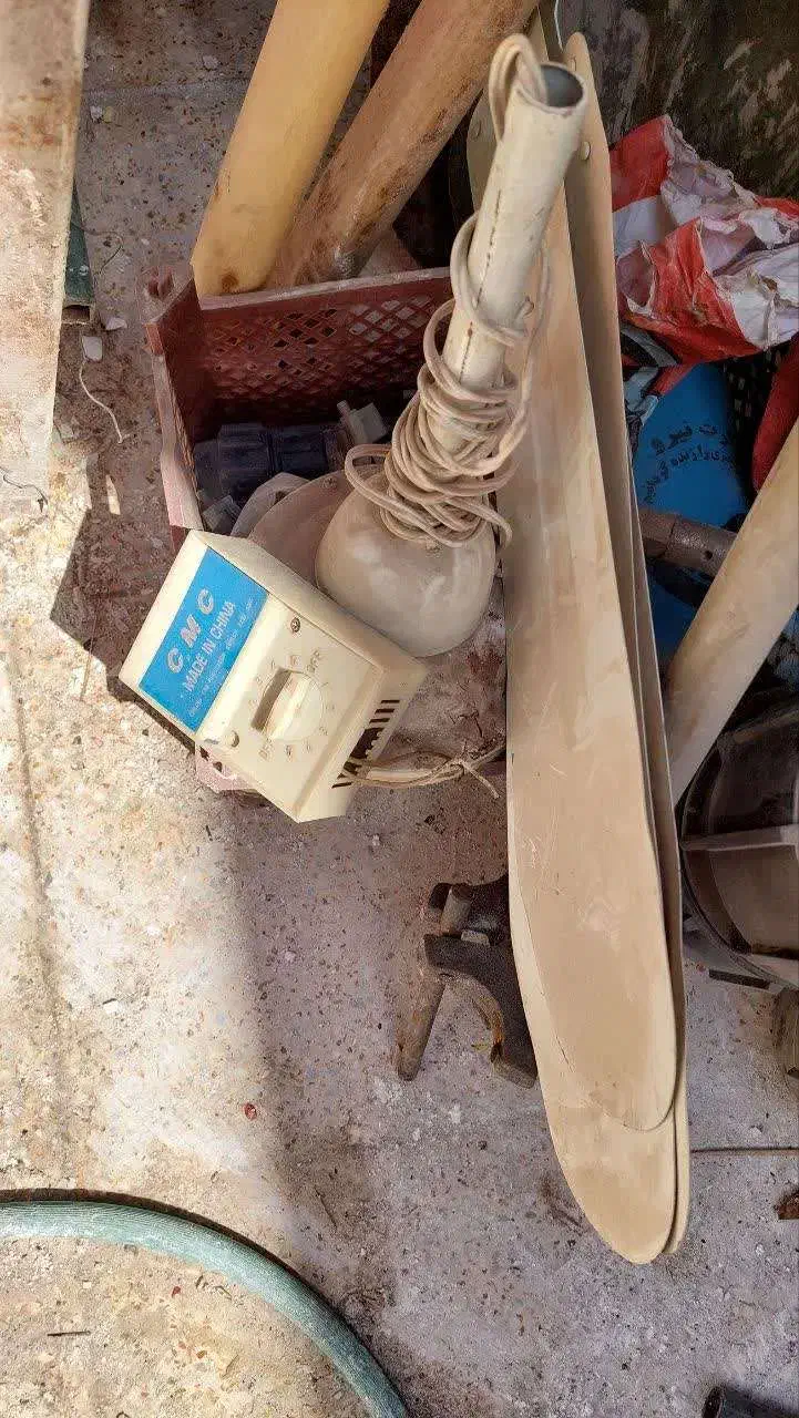 پنکه سقفی|پنکه و تصفیه‌کنندهٔ هوا|کرمان, |دیوار