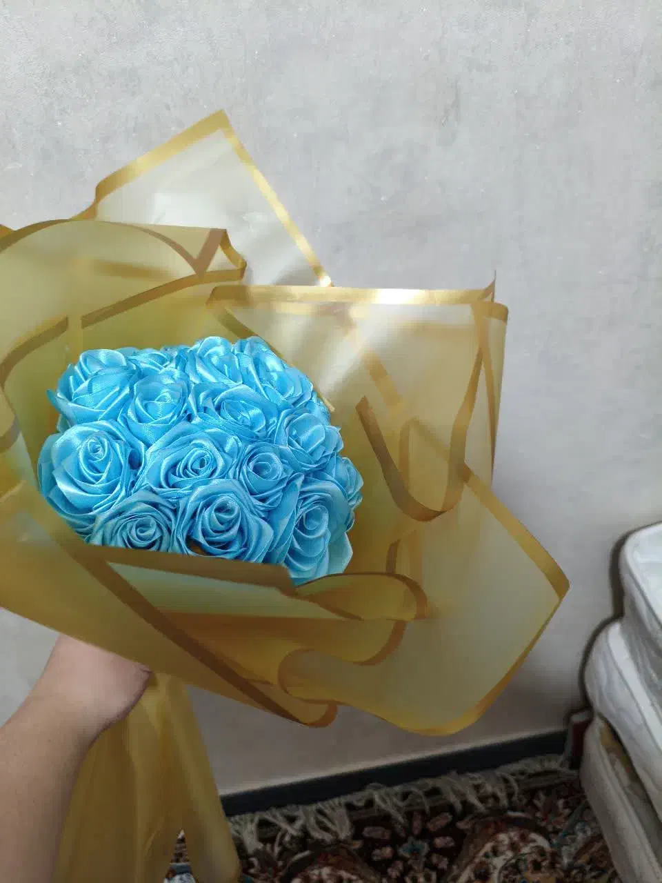 گل روبانی|گل مصنوعی|رباط‌کریم, رباط‌کریم|دیوار