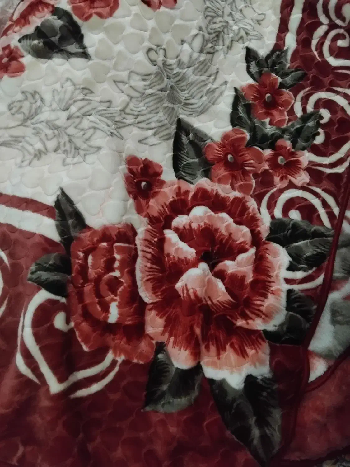 پتویک نفره ودونفره درطرح ها ورنگ های مختلف|رختخواب، بالش، پتو|ورامین, ورامین|دیوار