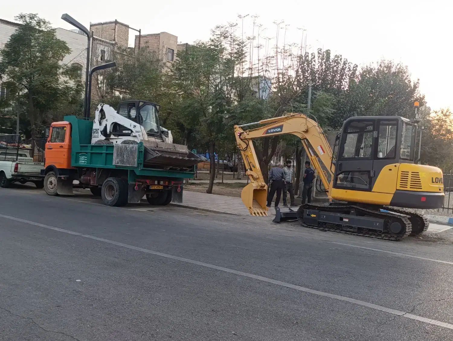 بابکت وبیل مکانیکی وخاور|خدمات حمل و نقل|پاکدشت, پاکدشت (مامازند)|دیوار