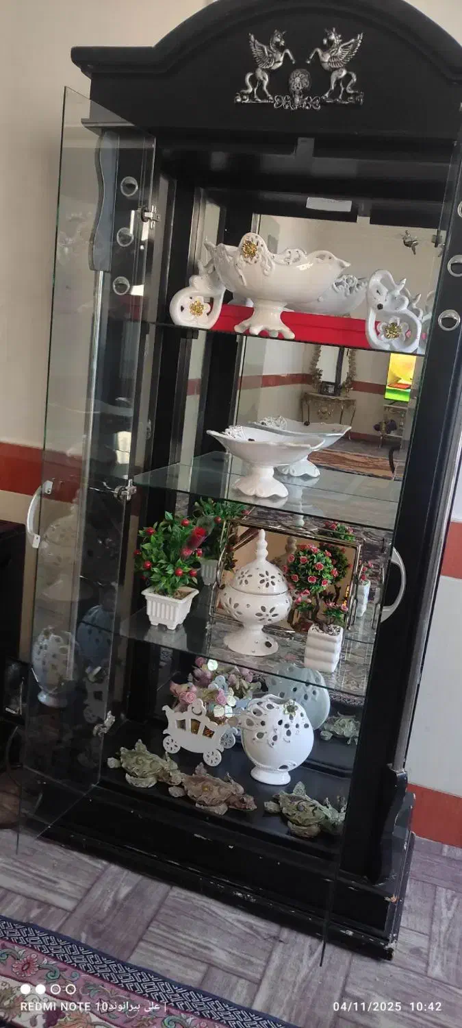 بوفه|بوفه، ویترین، کنسول|بروجرد, |دیوار