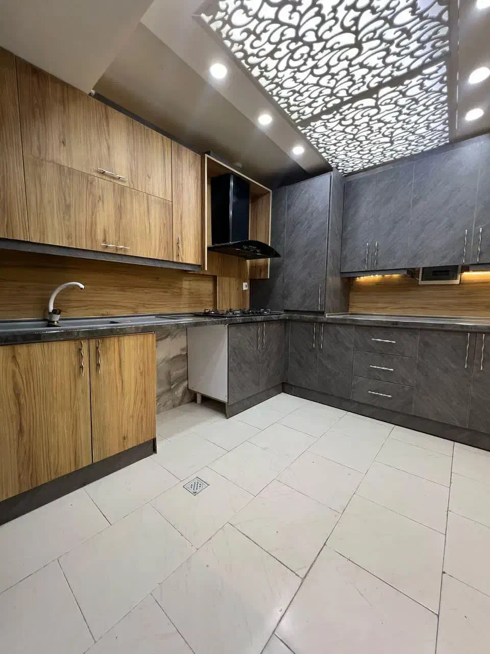 نصب انواع کابینت|خدمات پیشه و مهارت|تهران, صد دستگاه|دیوار